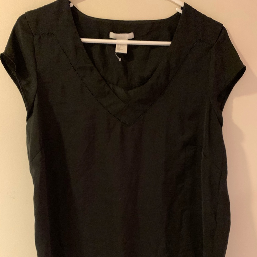 Flowy Black H&M Shirt